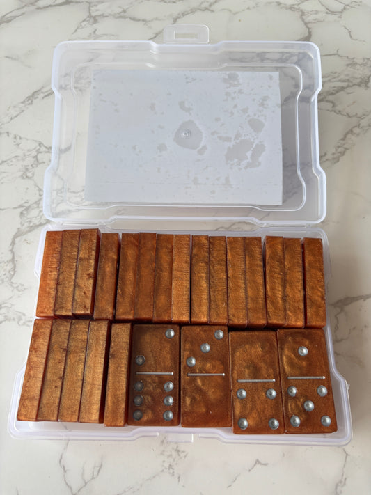 Rhinestone Brown Resin Dominoes – 28 Pieces”