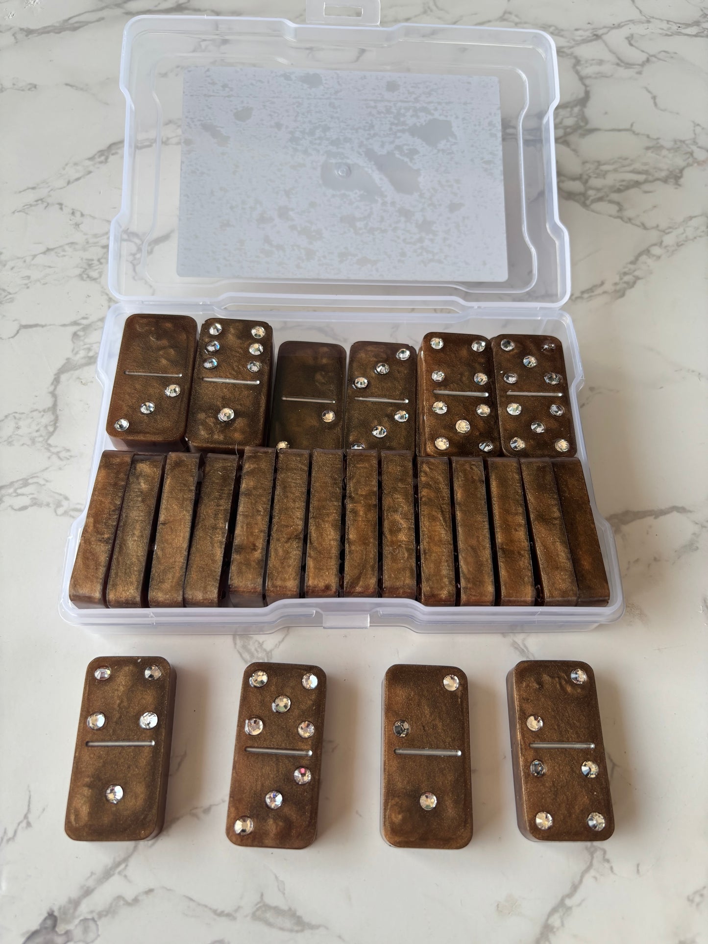 Rhinestone Brown Resin Dominoes – 28 Pieces”